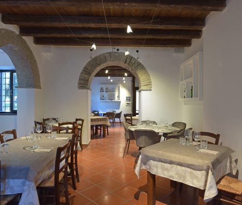 Locale Interno Ristorante Villa Nappi Polverigi